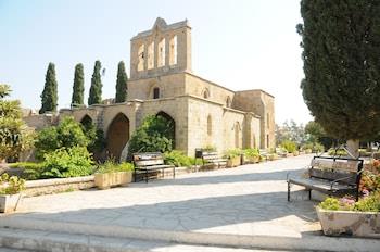 Hera Kyrenia Gardens