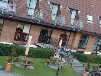 Lakeside International Hotel