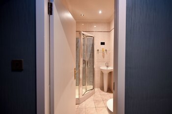 Savoy Park Hotel