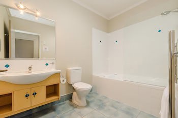 Raumati Sands Resort