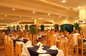 Falcon Hills Hotel