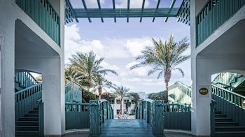 Falcon Hills Hotel