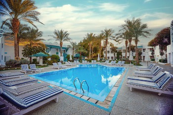 Falcon Hills Hotel