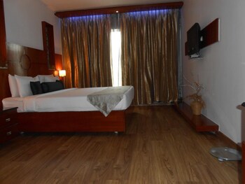 Citrine Hotel