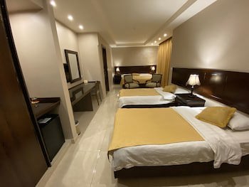 Mosaic City Hotel