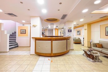 Faros 2 Hotel
