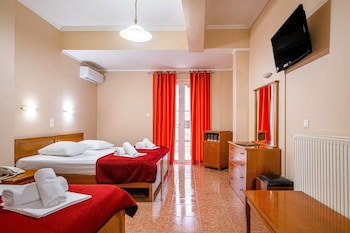 Faros 2 Hotel
