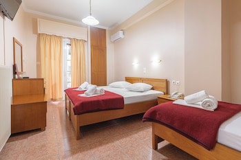 Faros 2 Hotel