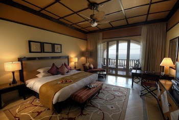 Desert Islands Resort & Spa By Anantara