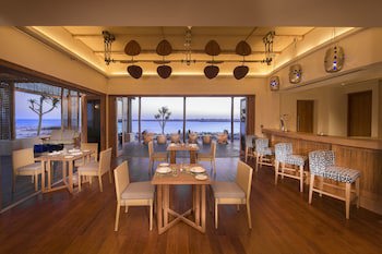 Desert Islands Resort & Spa By Anantara