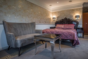 Guildford Manor Hotel & Spa