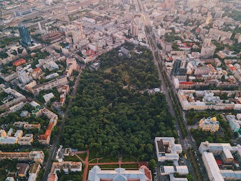 Senator City Center