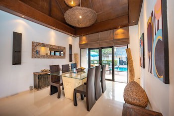 Dhevan Dara Resort & Spa