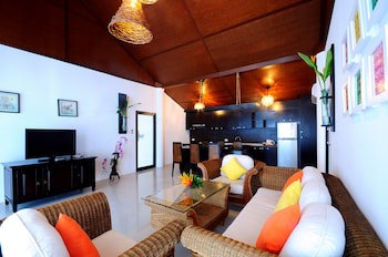 Dhevan Dara Resort & Spa