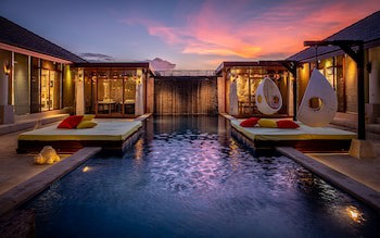 Dhevan Dara Resort & Spa