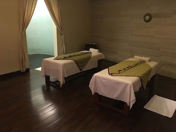 Novotel Hyderabad Airport Hotel