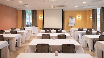 Holiday Inn Kenilworth - Warwick, An Ihg Hotel