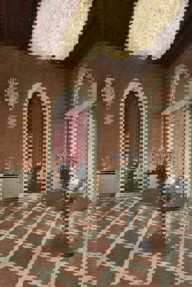 Sina Centurion Palace