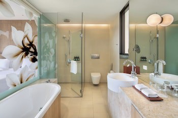 Crowne Plaza Changi Airport, An Ihg Hotel