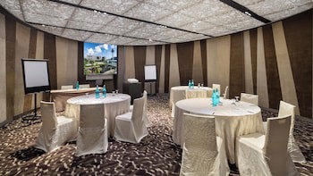Crowne Plaza Changi Airport, An Ihg Hotel