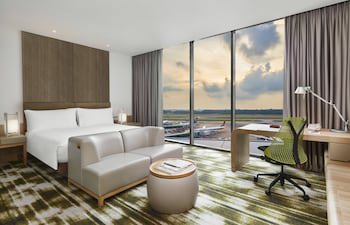 Crowne Plaza Changi Airport, An Ihg Hotel