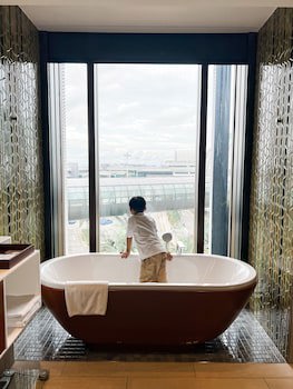 Crowne Plaza Changi Airport, An Ihg Hotel