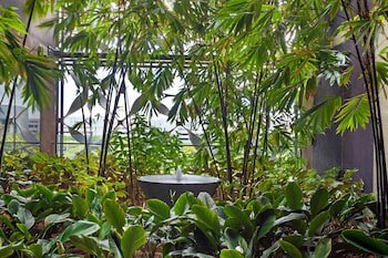 Crowne Plaza Changi Airport, An Ihg Hotel
