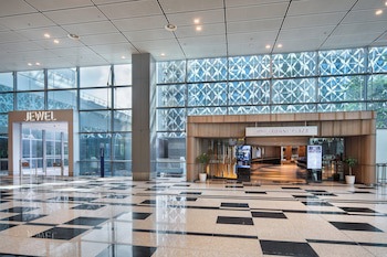 Crowne Plaza Changi Airport, An Ihg Hotel