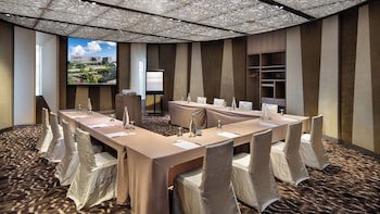Crowne Plaza Changi Airport, An Ihg Hotel