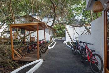 Blu Galapagos Sustainable Waterfront Lodge