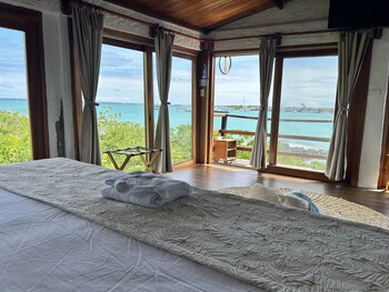 Blu Galapagos Sustainable Waterfront Lodge