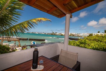 Blu Galapagos Sustainable Waterfront Lodge