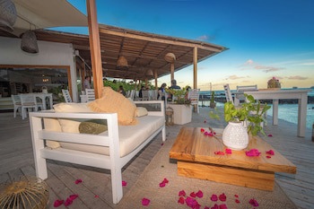 Blu Galapagos Sustainable Waterfront Lodge