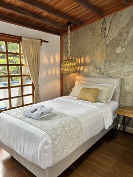 Blu Galapagos Sustainable Waterfront Lodge