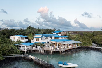Blu Galapagos Sustainable Waterfront Lodge