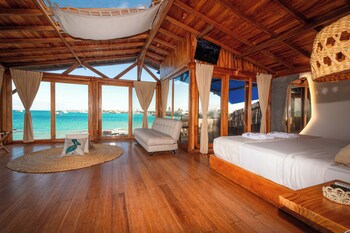 Blu Galapagos Sustainable Waterfront Lodge