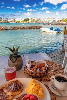 Blu Galapagos Sustainable Waterfront Lodge