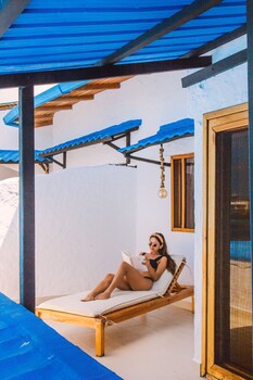 Blu Galapagos Sustainable Waterfront Lodge