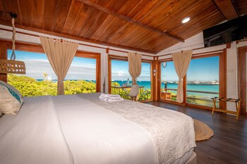 Blu Galapagos Sustainable Waterfront Lodge