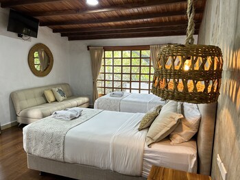 Blu Galapagos Sustainable Waterfront Lodge