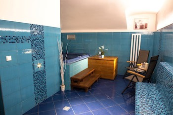 Ea Embassy Prague Hotel
