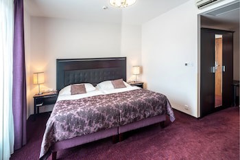 Ea Embassy Prague Hotel