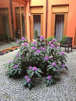 Ea Embassy Prague Hotel