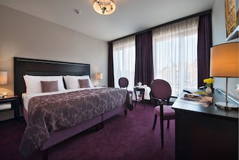 Ea Embassy Prague Hotel