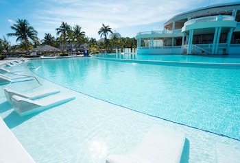 Grand Palladium Lady Hamilton Resort & Spa All Inclusive