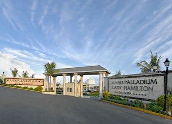 Grand Palladium Lady Hamilton Resort & Spa All Inclusive