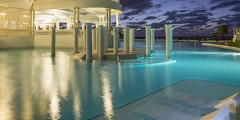Grand Palladium Lady Hamilton Resort & Spa All Inclusive
