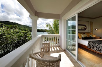 Grand Palladium Lady Hamilton Resort & Spa All Inclusive