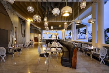 Grand Palladium Lady Hamilton Resort & Spa All Inclusive