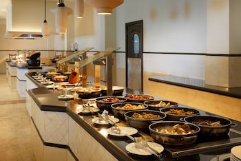 Grand Palladium Lady Hamilton Resort & Spa All Inclusive